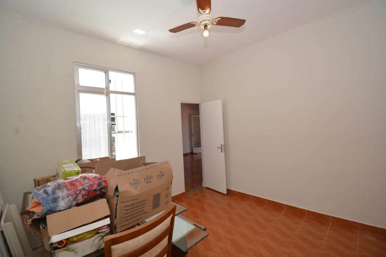 Imagem Casa para Venda em Rio de Janeiro, Marechal Hermes, 2 dormitórios, 1 banheiro, 3 vagas