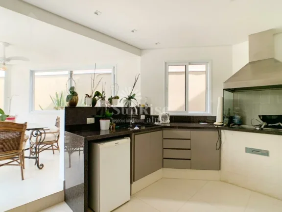 Imagem Casa a venda Alphaville 11, 4 suítes, 4 vagas, recém reformada por R$5.200.000 Santana de Parnaíba/SP