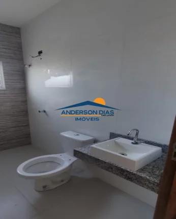 Imagem Casa com 2 dormitórios à venda, 60 m² por R$ 250.000 - Golfinho - Caraguatatuba/SP