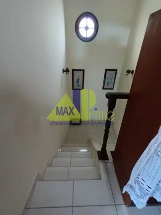 Imagem Casa à venda em São Paulo-SP, Jardim Triana: 3 quartos, 1 suíte, 2 salas, 1 vaga de garagem, 250m². Confira já!