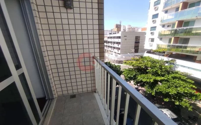 Imagem Cobertura com 3 dormitórios à venda - Centro - Cabo Frio/RJ