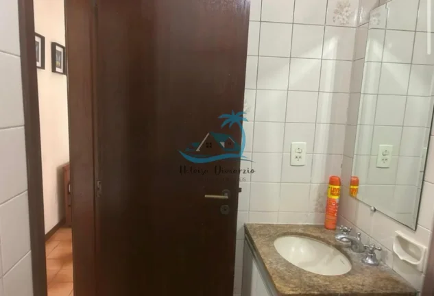Imagem Vendo ótimo apartamento com 3 dormitórios na Praia Grande em Ubatuba.