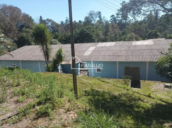 Imagem Imagine um espaço de 30.000m² onde seus sonhos de negócio e qualidade de vida se encontram. Apresentamos um imóvel excepcional em Piedade-SP,