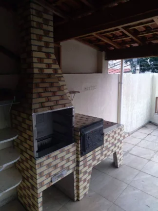 Imagem Sobrado com 3 dormitórios para alugar, 183 m² por R$ 3.550,00/mês - Parque Jaçatuba - Santo André/SP