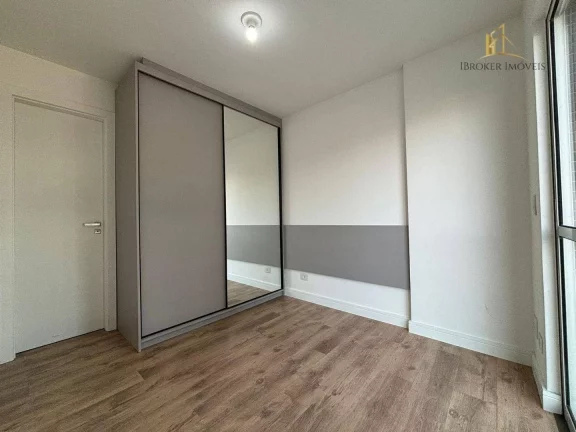Imagem Apartamento com 1 quarto e sacada à venda, 40 m² por R$ 395.000 - Rebouças - Curitiba