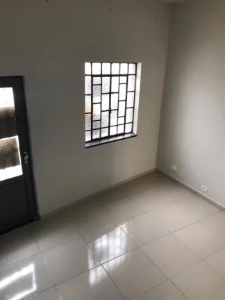 Imagem Casa á venda na Vila Bertioga 90m² 2 dormitórios 2 banheiros