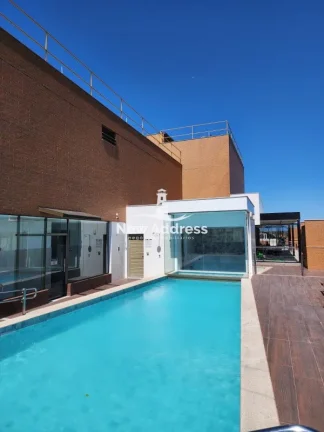 Imagem 2 quartos com suíte, 70 m², vista mar e prédio luxuoso pertinho da praia. Lazer na cobertura!