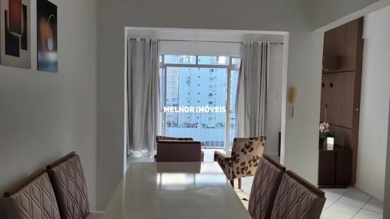 Imagem Apartamento à venda com 02 dormitórios sendo 01 suíte localizado no centro de Balneário Camboriú - SC