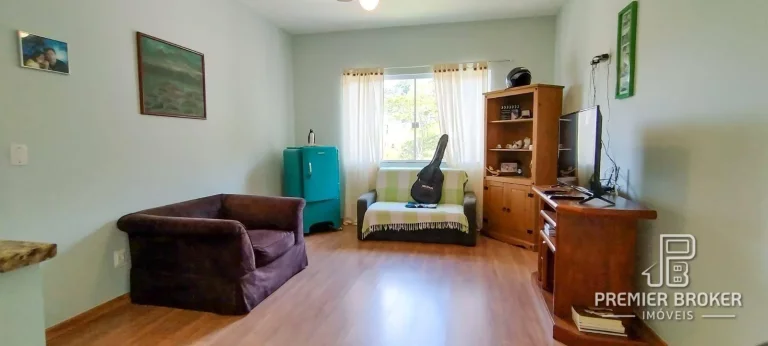 Imagem Casa à venda, 170 m² por R$ 975.000,00 - Vargem Grande - Teresópolis/RJ