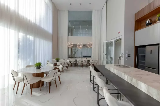 Imagem Apartamento vista mar e andar alto! Com 4 suítes e 3 vagas no Bairro Pioneiros em Balneário Camboriú