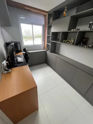 Imagem Apartamento todo mobiliado com 42 m², oferece conforto com seus 2 dormitórios, sala, cozinha e ban...