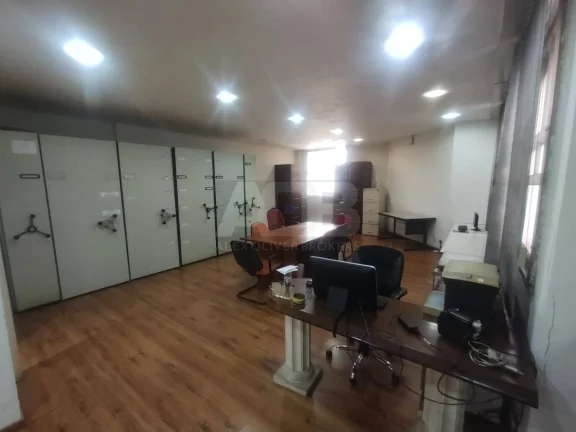 Imagem Andar Comercial à venda na Rio Branco, 290m2, Andar exclusivo, com 9 salas.