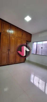 Imagem Excelente Imóvel de Esquina no Bairro Jardim Guanabara - Cuiabá, MT Localização privilegiada, a ...