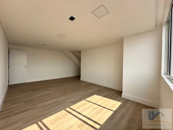 Imagem Cobertura Duplex para Venda em São José dos Pinhais, Pedro Moro, 3 dormitórios, 1 suíte, 2 banheiros, 3 vagas