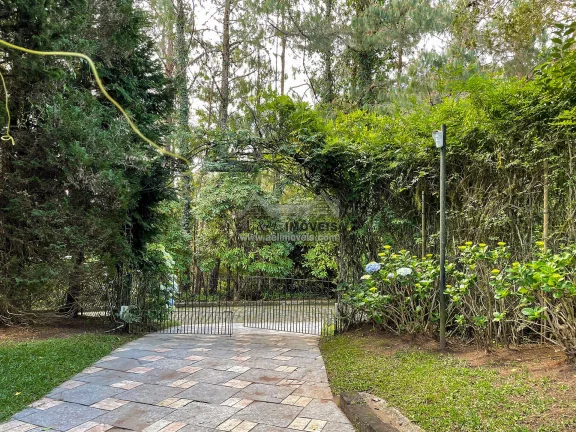 Imagem Casa à venda em Campos do Jordão: Próxima à natureza, um verdadeiro refúgio