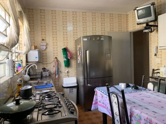Imagem Casa com 2 dormitórios à venda, 129 m² por R$ 650.000,00 - Vila Amorim - Suzano/SP