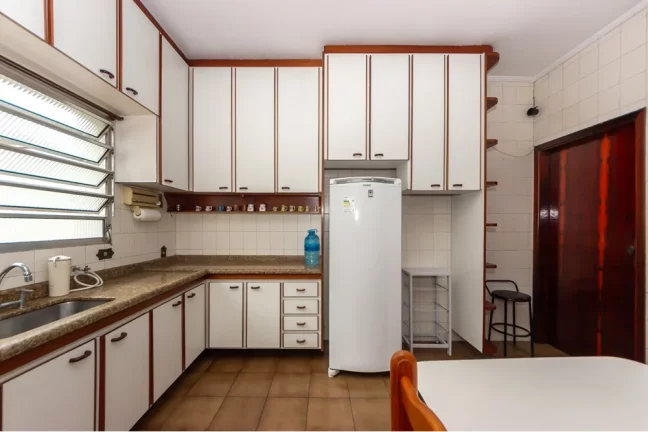 Imagem Lindo sobrado à venda na Vila dos Remédios