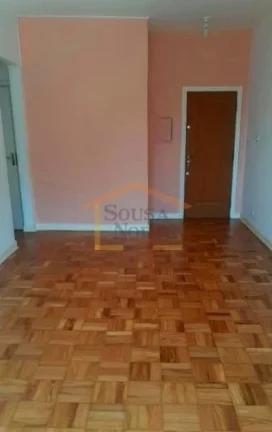 Imagem Apartamento de 104m² com 3 dormitórios, sala, sacada, cozinha com copa, área de serviço e 2 banh...