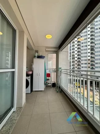 Imagem Lindo apartamento recém reformado tudo novo e de excelente bom gosto e de fino padrão.