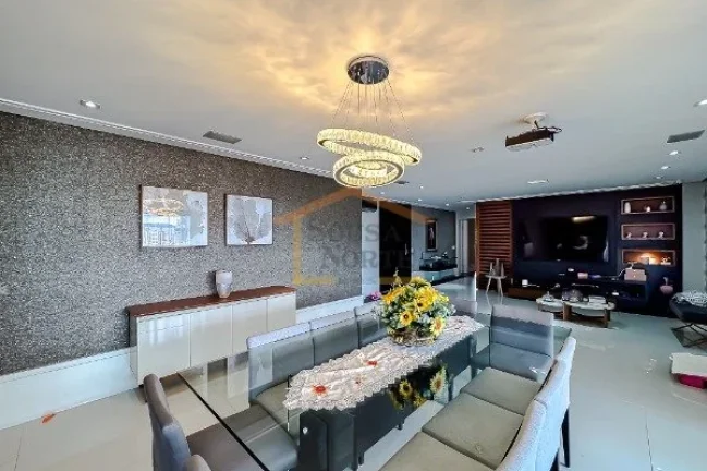 Imagem Apartamento de 227 m², com 3 dormitórios, sendo 3 suítes, sendo a master com banheira, escritóri...