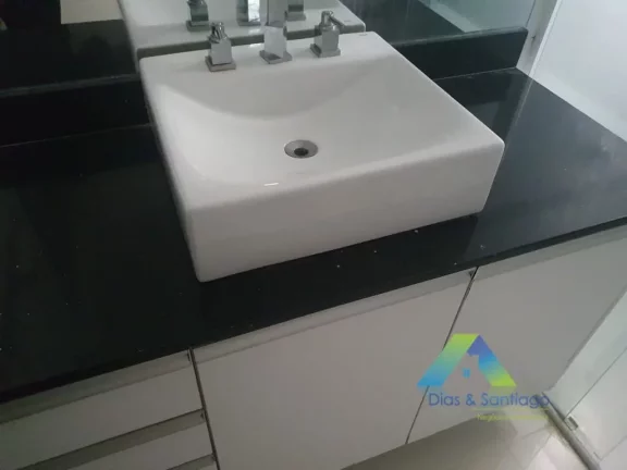 Imagem Apartamento com 4 Quartos e 5 banheiros à Venda, 228 m²