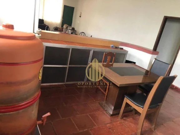 Imagem Chácara com 4 dormitórios à venda, 1685 m² por R$ 750.000,00 - Jardim das Palmeiras - Ribeirão Preto/SP