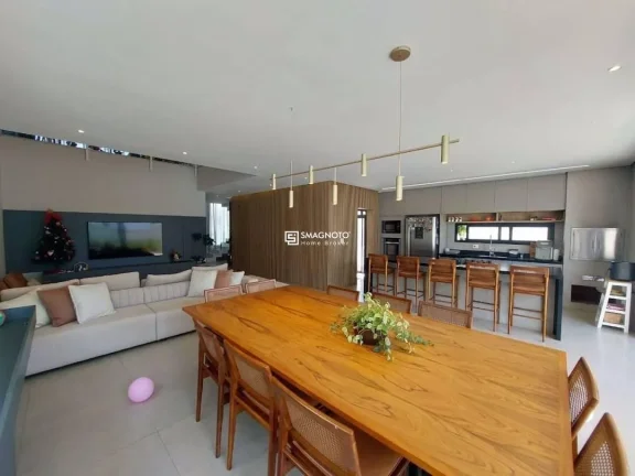 Imagem Sobrado com 3 dormitórios à venda, 246 m² por R$ 2.250.000,00 - Santa Rosa - Piracicaba/SP