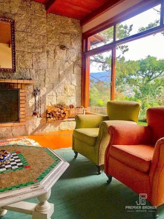 Imagem Casa à venda, 400 m² por R$ 2.399.900,00 - Parque do Imbui - Teresópolis/RJ