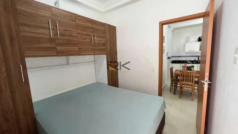 Imagem Apartamento à venda nas Toninhas com 1 dormitórios, varanda gourmet com churrasqueira e piscina