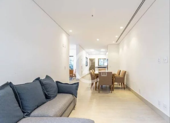 Imagem Casa em condomínio, 4 suítes, 690 m²