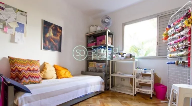 Imagem Apartamento na Rua Edson, 140m², living para até 3 ambientes, 3 dormitórios sendo uma suíte e um...