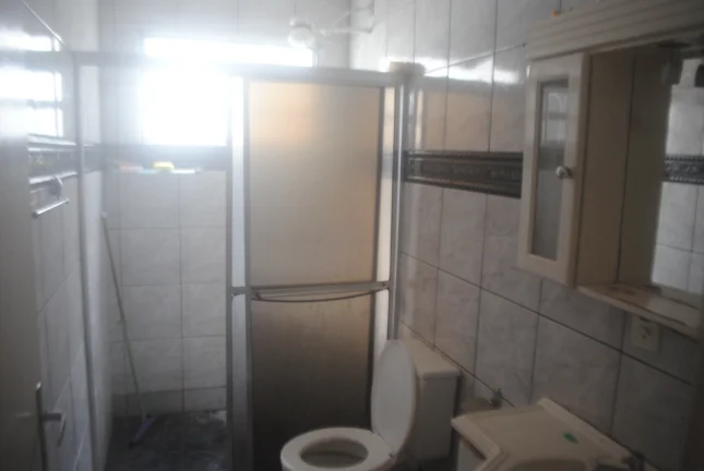 Imagem CASA À VENDA EM CONDOMÍNIO FECHADO