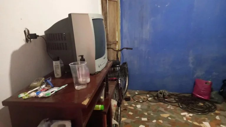Imagem Casa para Venda em Itanhaém, Jardim das Palmeiras, 2 dormitórios, 2 banheiros, 3 vagas