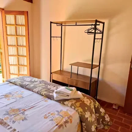 Imagem Onde a Sofisticação das 4 Suítes encontra o Som das Cachoeiras