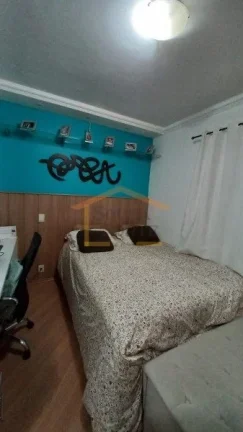 Imagem Apartamento 3 dormitórios, sendo 1 suíte, sala para 2 ambientes, pisos em madeira, sacada, cozinha...