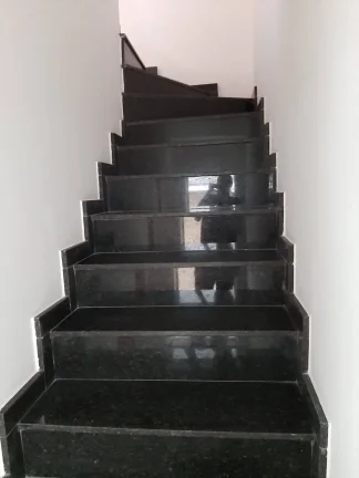 Imagem Sobrado em Condominio com 2 Suites a Venda na Vila Ré