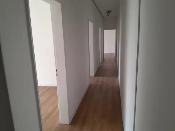 Imagem Conjunto comercial no centro - República
