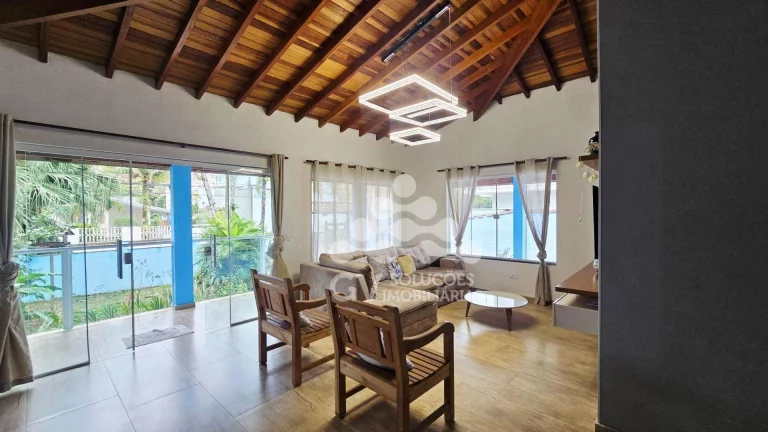 Imagem Casa com 3 quartos à venda, por R$ 1.300.000 - Condomínio Samola - Ubatuba/SP