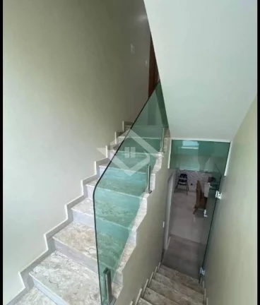 Imagem CASA TRIPLEX COM 300M2 EM CONDOMÍNIO FECHADO TAQUARA MUITO BOM GOSTO
