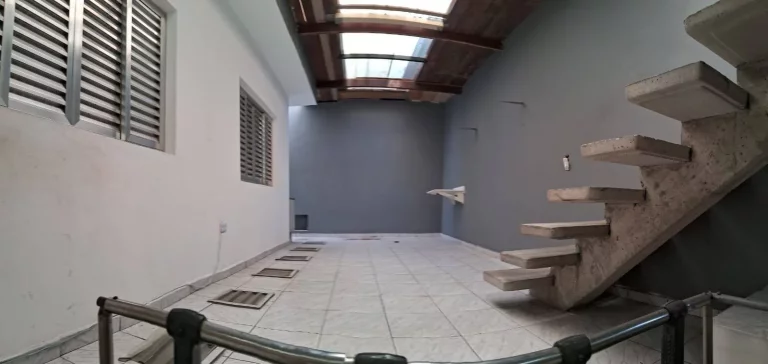 Imagem Sobrado com 3 dormitórios à venda, 301 m² por R$ 749.000,00