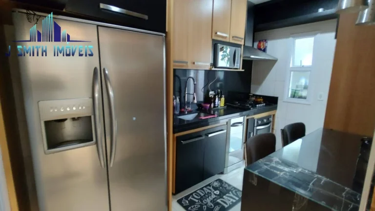Imagem CASA MOBILIADA com PLANEJADOS, SUITE COM CLOSET, 2 VAGAS, LAZER COMPLETO