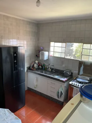 Imagem Casa na rua voluntários da franca