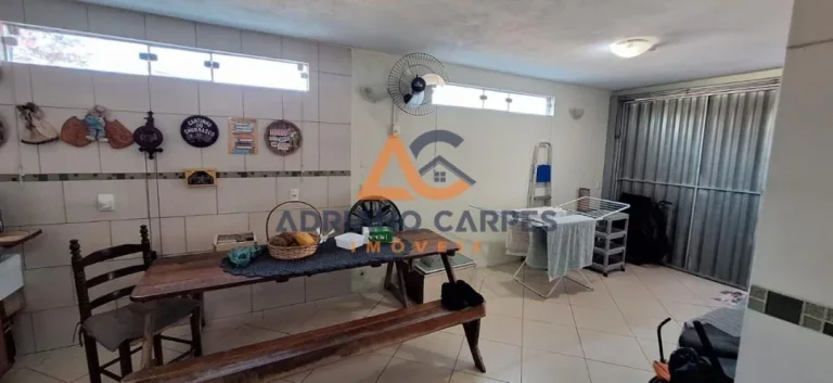 Imagem Casa de dois quartos em Machados Navegantes e mais garagem para dois carros.