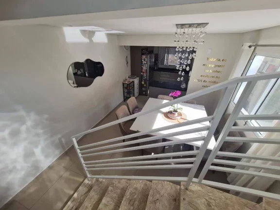 Imagem Sobrado semi geminado 98 m², 3 dorm / 1 suíte, gourmet, ótima localização!