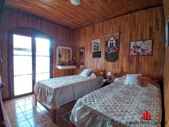 Imagem Casa a Venda na Região do Passos da Mantiqueira, Campos do Jordão - SP.