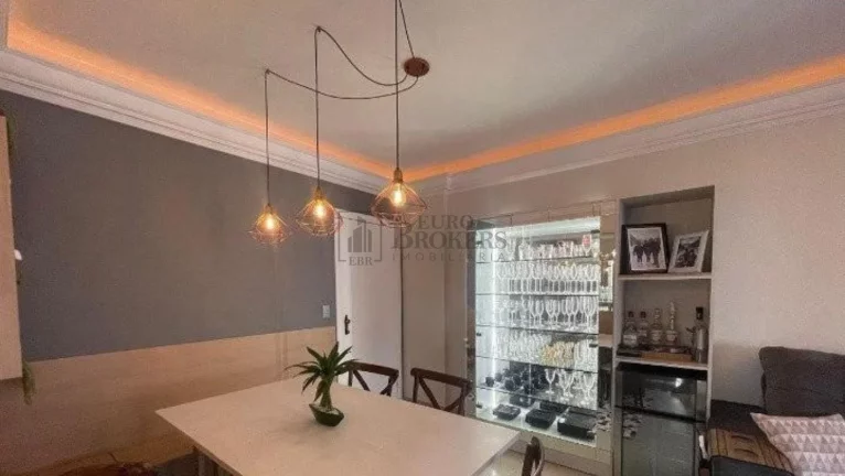 Imagem Apartamento com 3 dormitórios à venda no Centro de Balneário Camboriú/SC