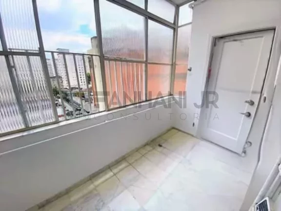 Imagem Apartamento à venda no Jardim Paulista, São Paulo-SP: 3 quartos, 1 suíte, 3 salas, 4 banheiros, 3 vagas, 330m². Imperdível!