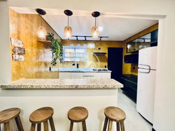 Imagem APARTAMENTO DE 2 DORMITÓRIOS REFORMADO E MOBÍLIADO NA PRAIA GRANDE EM UBATUBA-SP