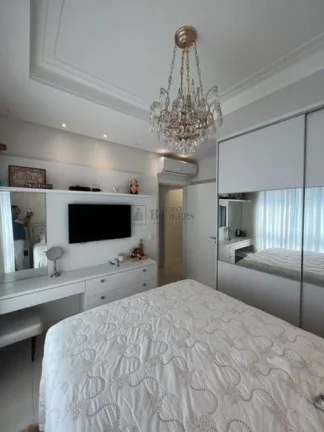 Imagem Apartamento com 4 dormitórios à venda no Centro de Balneário Camboriú/SC