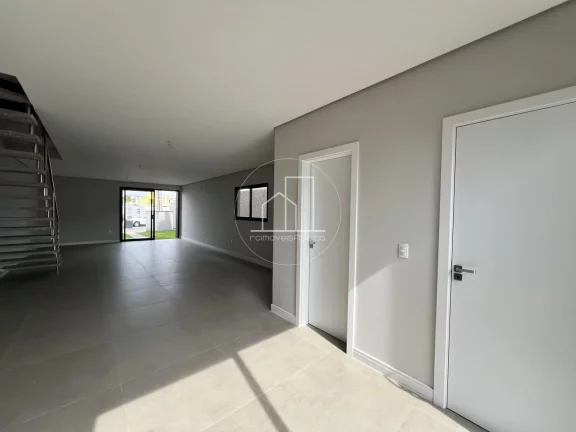 Imagem Casa / Sobrado para Venda em Florianópolis / SC no bairro Ingleses do Rio Vermelho